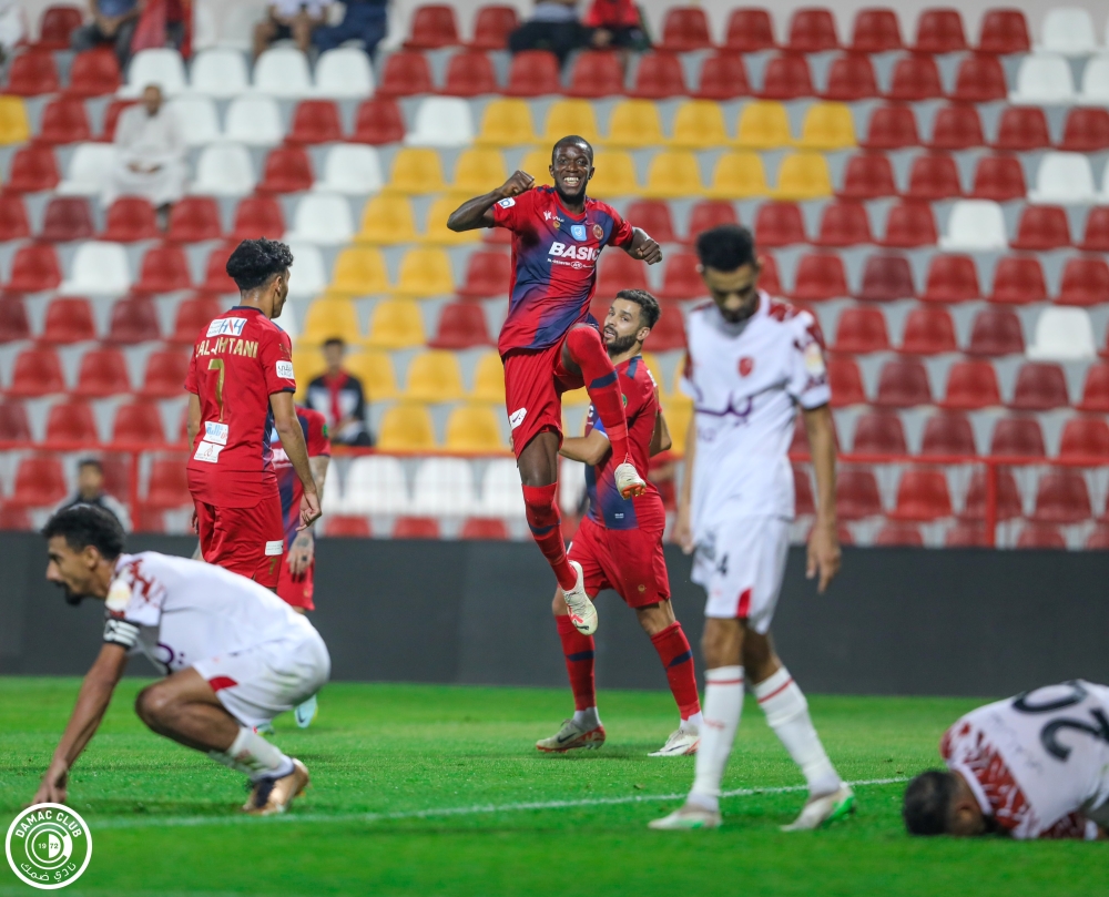 ضمك يعبر القيصومة في كأس الملك