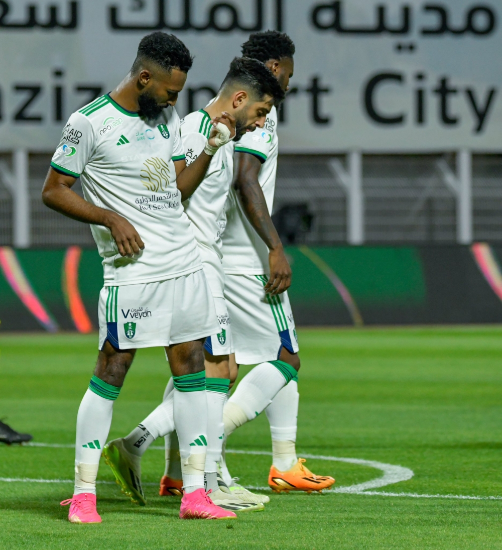 البريكان.. عزف منذ البداية