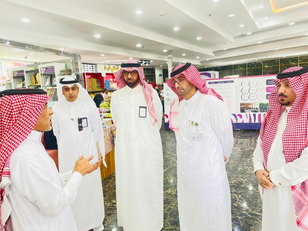 مناقشة فرص دعم مزارعي ومربي الماشية بالطائف