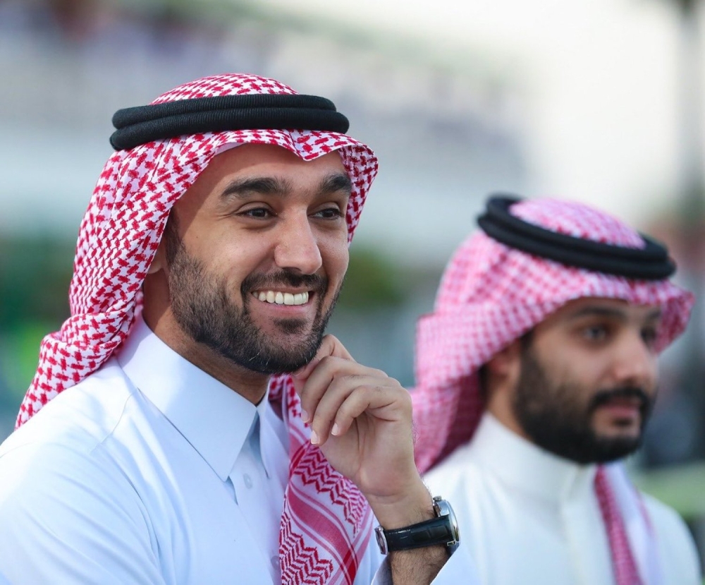 وزير الرياضة يبارك تتويج عبدالملك آل مرضي بالبرونزية