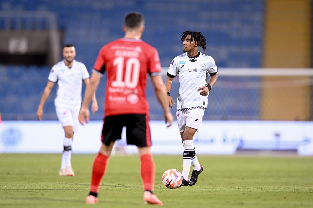 لاعب الشباب: لم أقدم 50% من مستواي أمام الرياض
