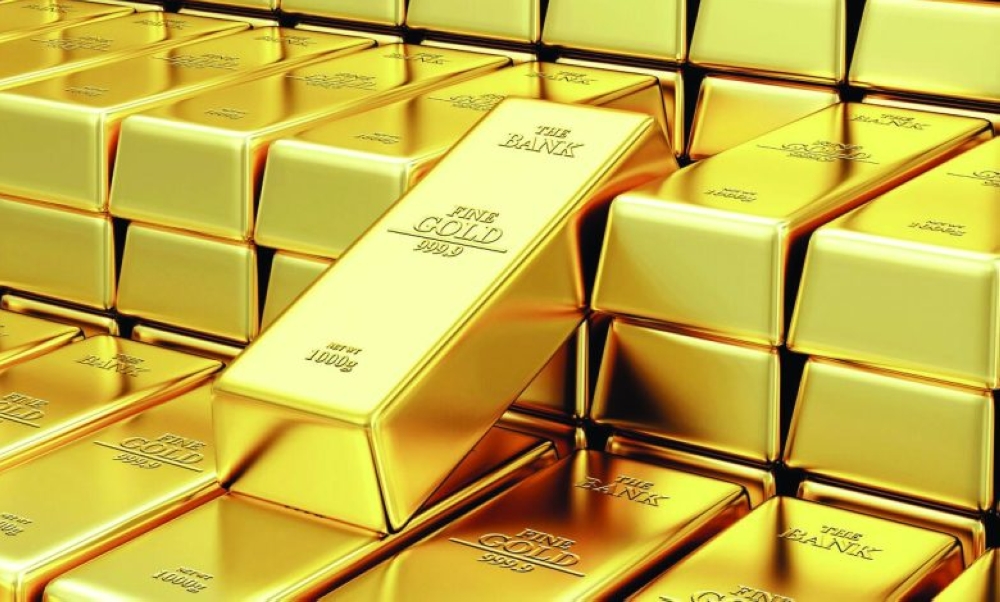 الذهب قرب أعلى مستوى في شهر