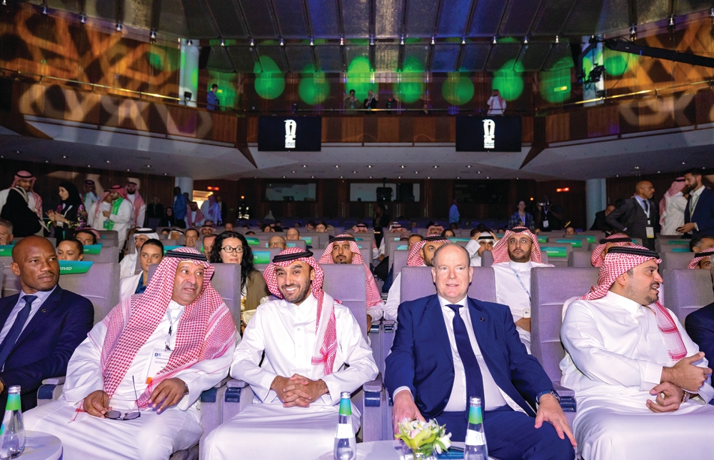 نواف بن محمد والفيصل وأمير موناكو وبن جلوي
