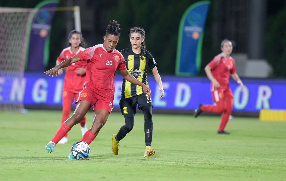 دوري السيدات.. الاتحاد يتصدر بتعادل مثير أمام القادسية