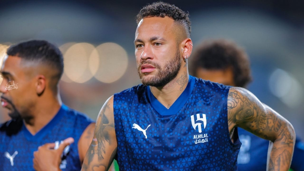 الهلال يعلن موعد خضوع نيمار لعملية الرباط الصليبي