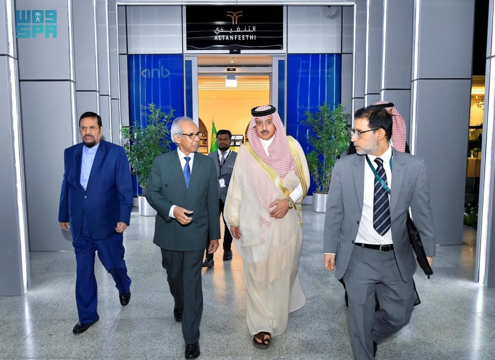 ممثلا رئيسي الكاميرون وموريشيوس يصلان الرياض