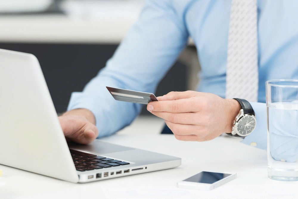 الذكاء الاصطناعي يحدث تحولات إيجابية في قطاع المدفوعات (متداولة)