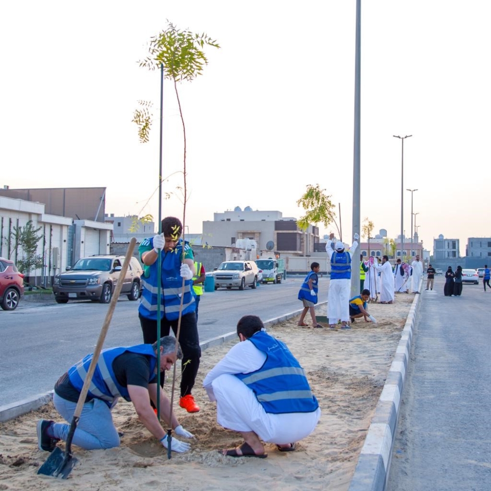 متطوعون في تدشين 