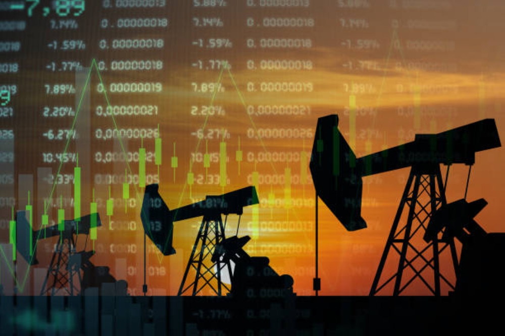 أسعار النفط عند أدنى مستوى في 4 أشهر