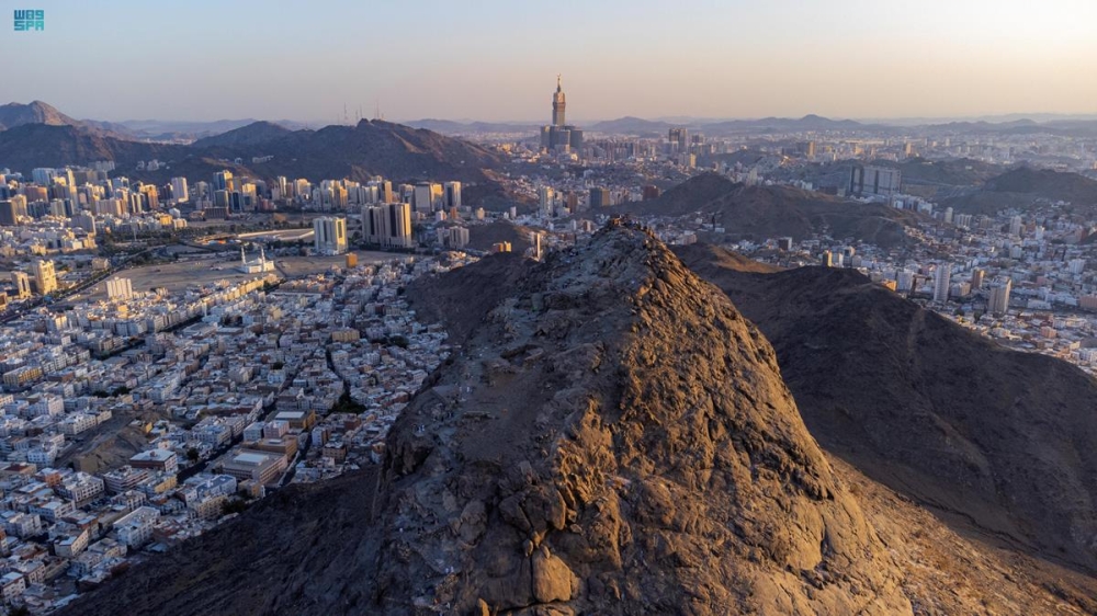 مشاهد الطبيعة على جبال مكة المكرمة وضواحيها