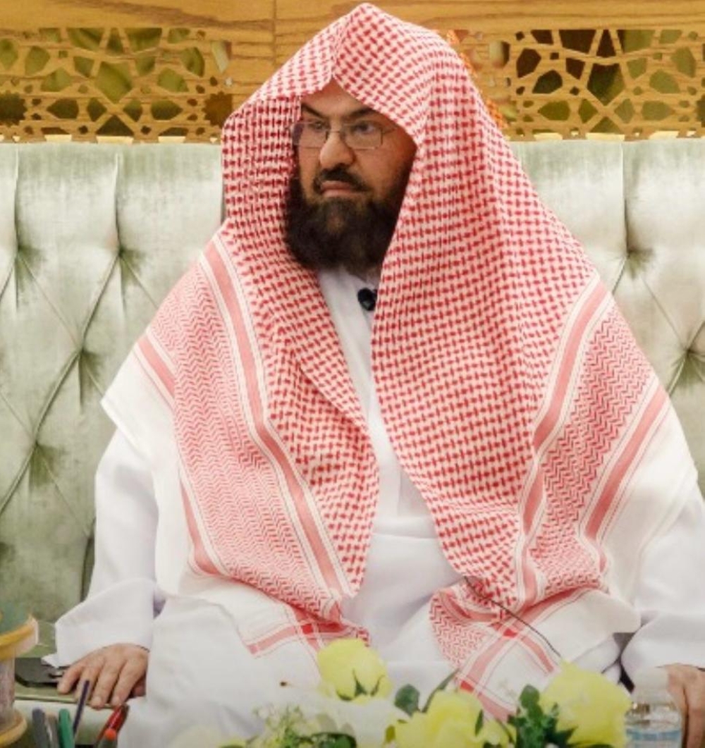 السديس": حلقات تحفيظ القرآن الكريم تسهل التعلم بمنهجية علمية