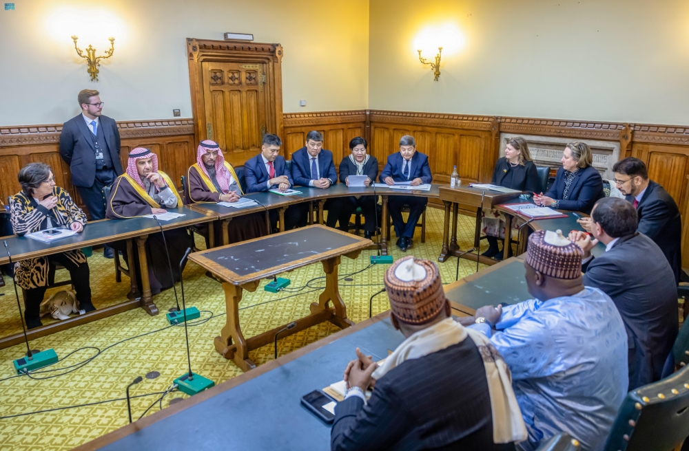 وزير الصناعة: تطبيق أفضل الممارسات العالمية لتنمية قطاع التعدين