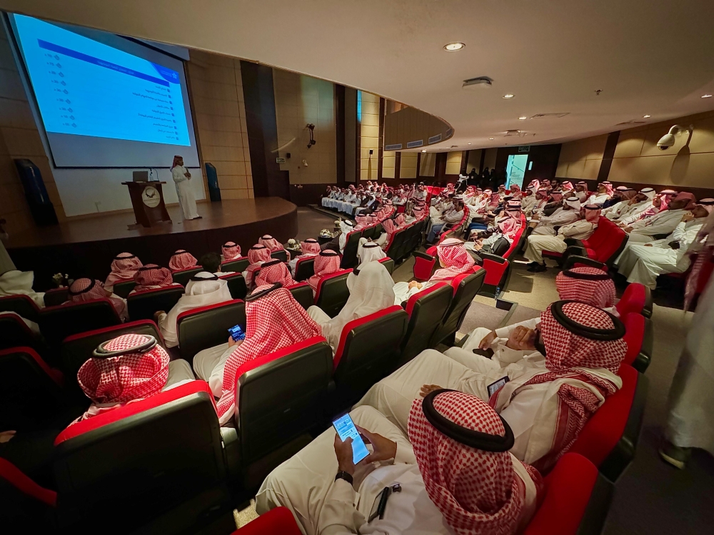 14 فريقًا لتعزيز التحول الصحي في القصيم
