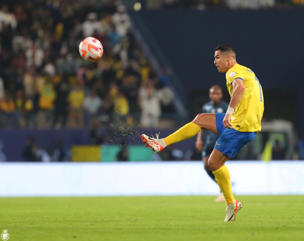 رونالدو يحقق رقمًا تاريخيًا في مباراة النصر ضد الرياض