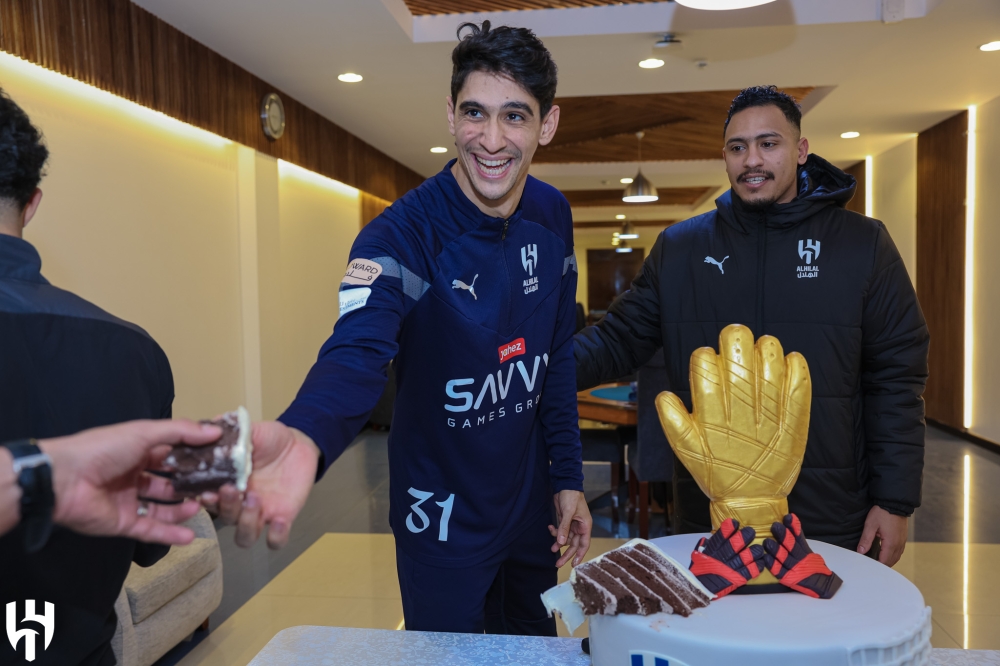 الهلال يحتفي بإنجاز بونو الأفريقي
