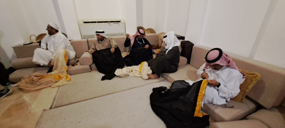 حرفة صناعة البشوت الحساوية - اليوم