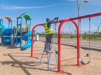 صيانة واستبدال 169 وحدة ألعاب للأطفال بحدائق ومواقع الطائف - اليوم