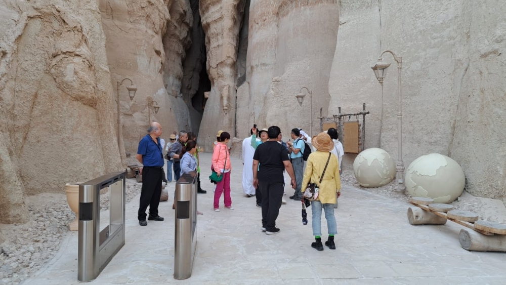 'مشينا'.. مبادرة إعداد طالبات الأحساء كمرشدات سياحيات
