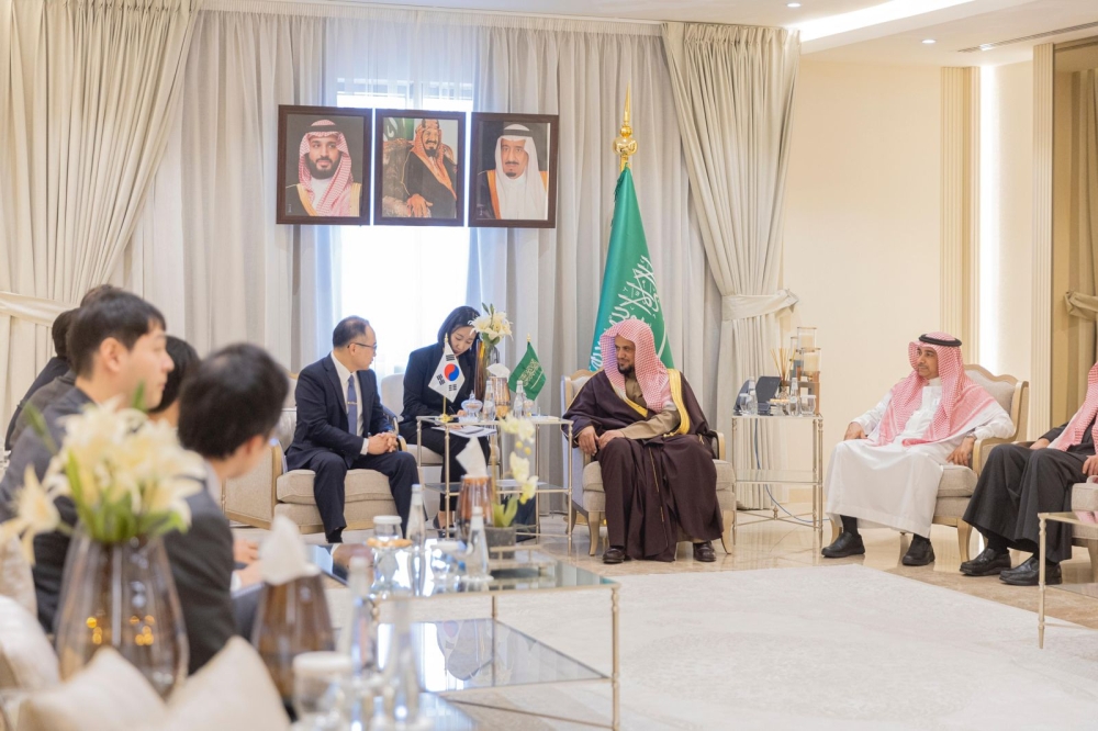 النائب العام يلتقي المدعي العام لجمهورية كوريا الجنوبية