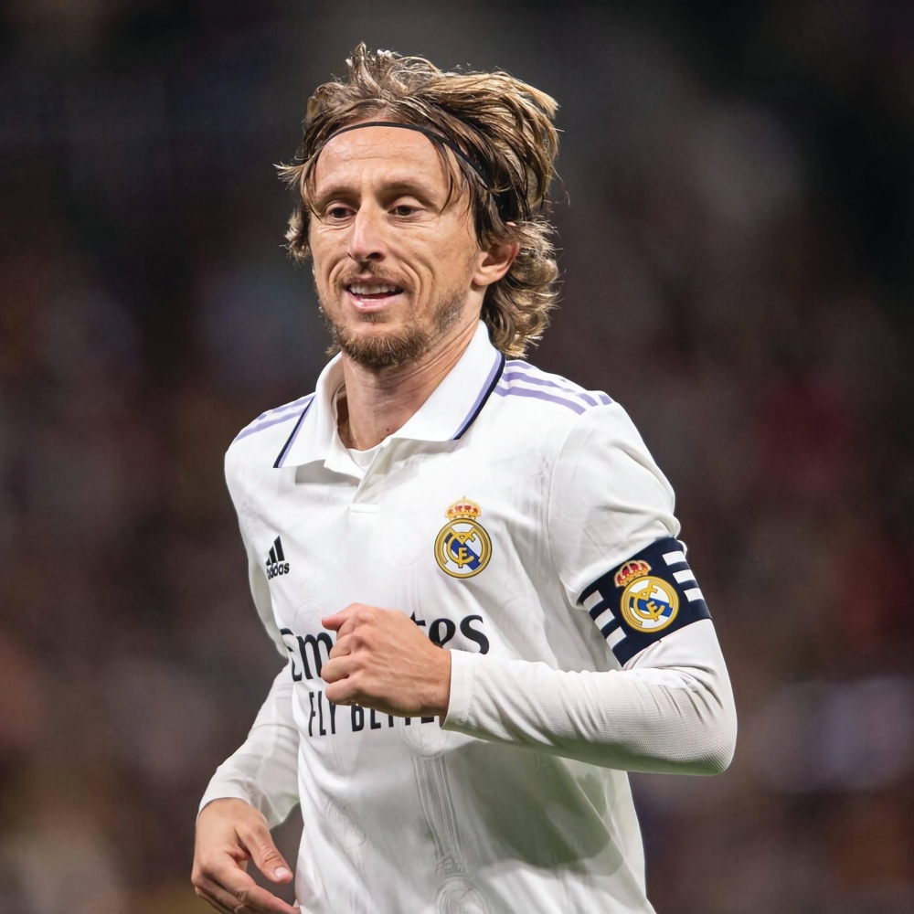 صراع بين الأهلي والاتحاد لضم لوكا مودريتش