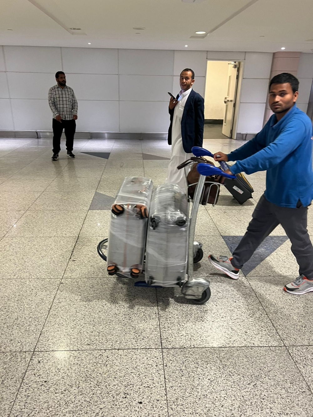 خدمة تغليف الأمتعة - اليوم