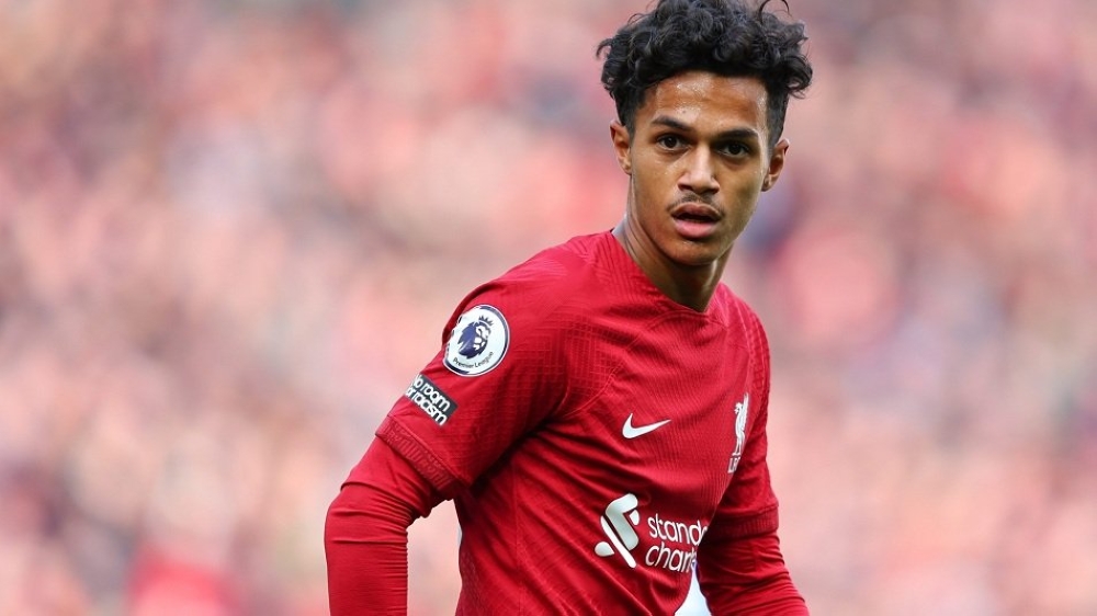 ليفربول يستيعد المهاجم كارفاليو من الدوري الألماني