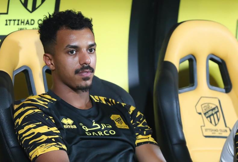 بامسعود لاعب الاتحاد يجري جراحة ناجحة