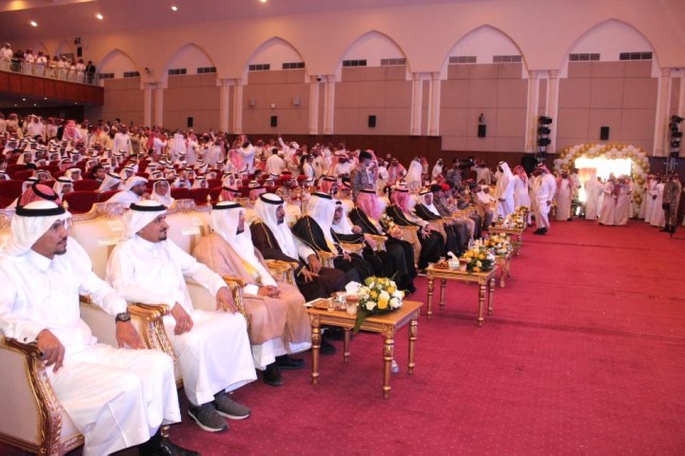 حفل تكريم 800 طالب من أوائل الطلاب المتفوقين في الطائف - اليوم