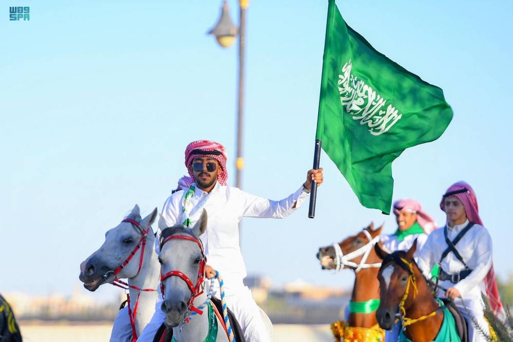 إسطبلات الخيل وجهة السياح في منطقة الجوف