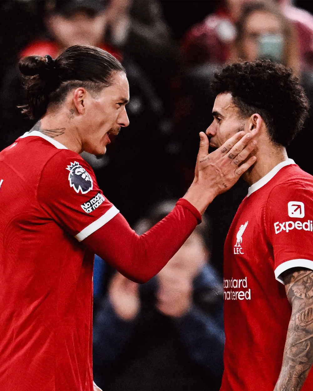 ليفربول يفوز على تشيلسي برباعية بالدوري الإنجليزي
