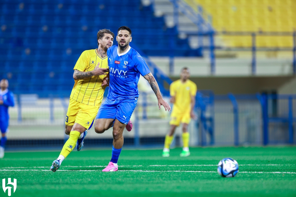الهلال يفوز بثنائية ودياً على الغرافة القطري