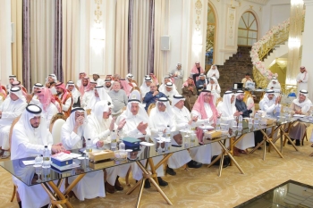 دعا المشاركون إلى ترسيخ ثقافة تكريم الرموز الثقافية والأدبية وإبراز جهودهم ومنجزاتهم - اليوم
