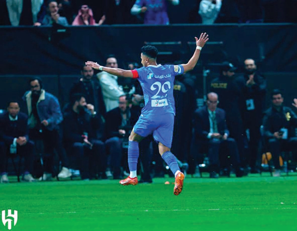 الهلال يعلن موقف سالم الدوسري من مباراة سباهان