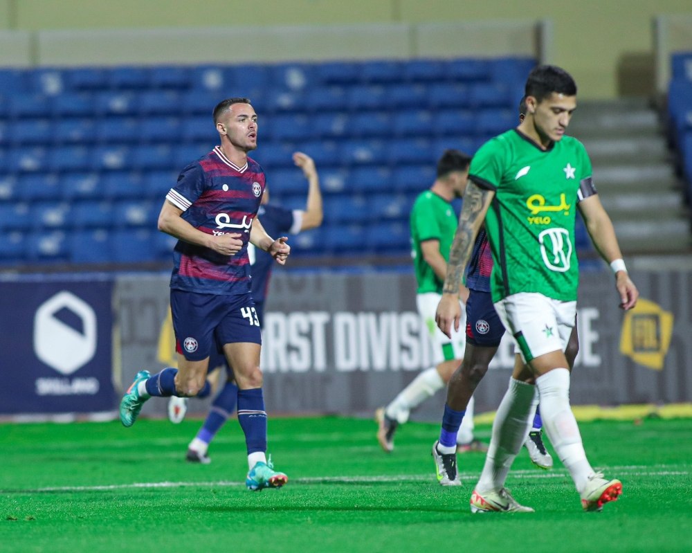 العدالة يتعادل إيجابيا أمام النجمة في دوري يلو