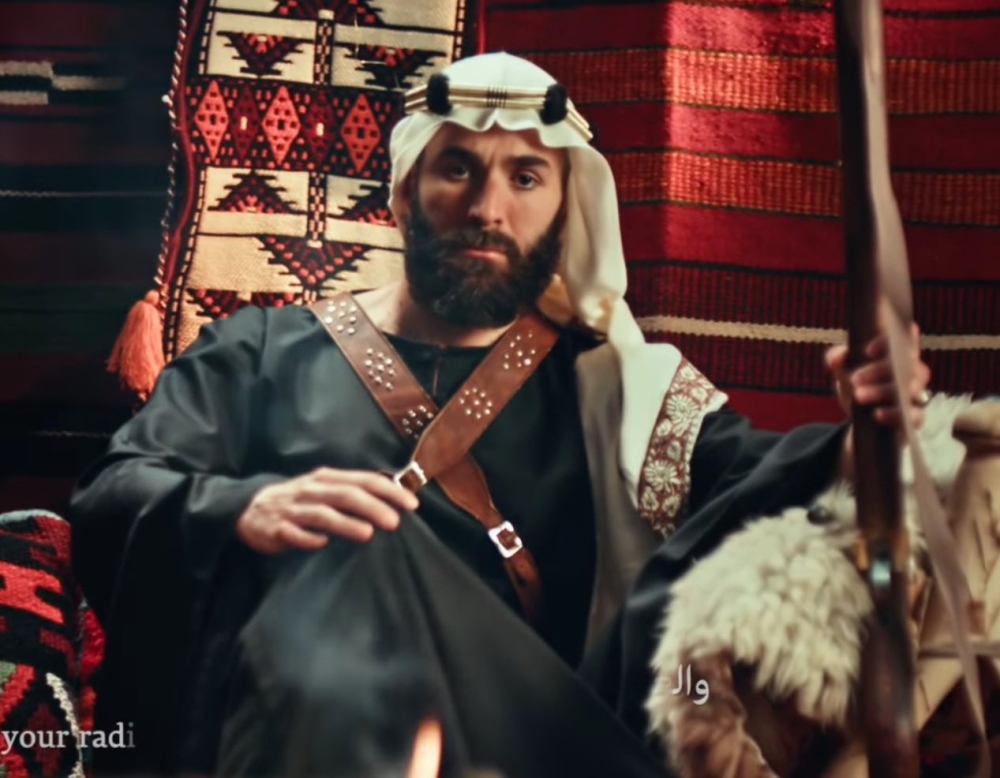 قبل يوم التأسيس.. بنزيما وكانتي بالزي السعودي