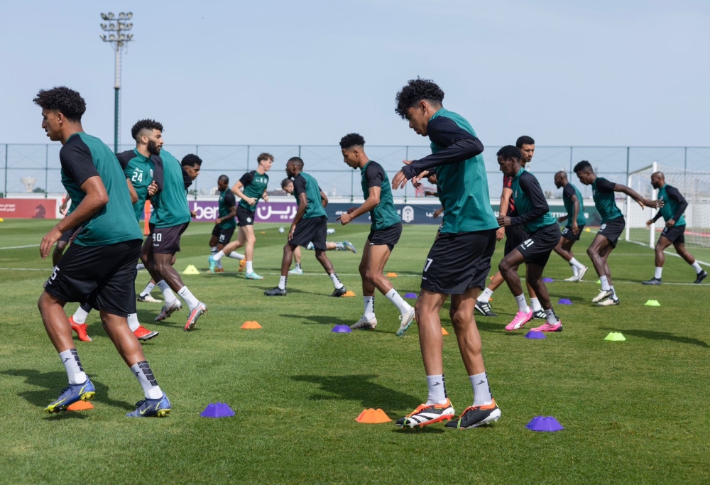 جيرارد يجهز الاتفاق لمواجهة الهلال
