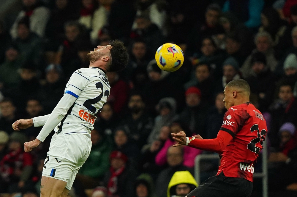 ميلان يتعادل أمام ضيفه أتالانتا بالدوري الإيطالي