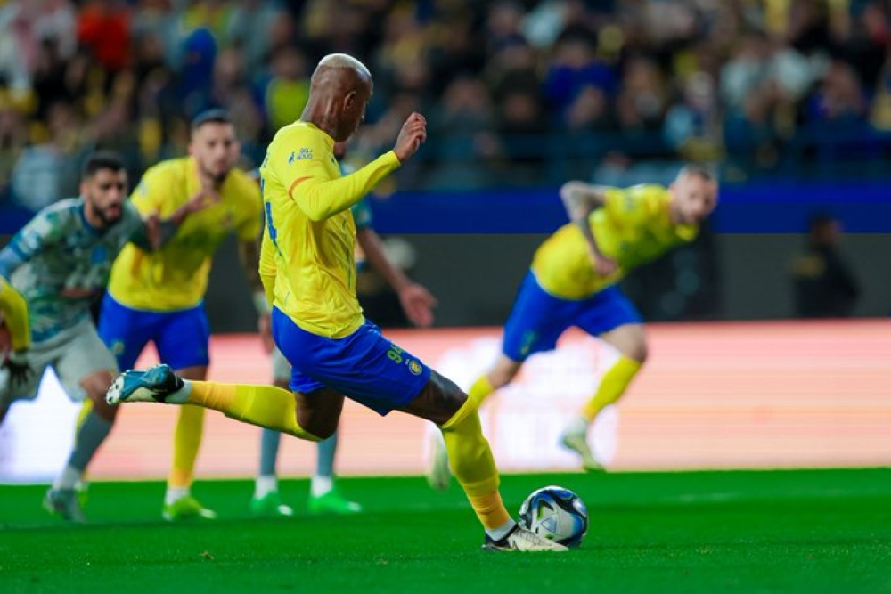 تاليسكا يواصل التوهج مع النصر في روشن