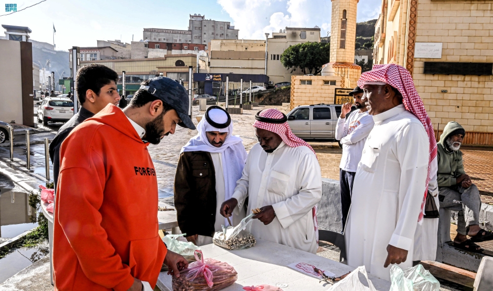 إقبال على