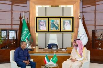 وزير الرياضة يلتقي نظيره من غينيا الاستوائية