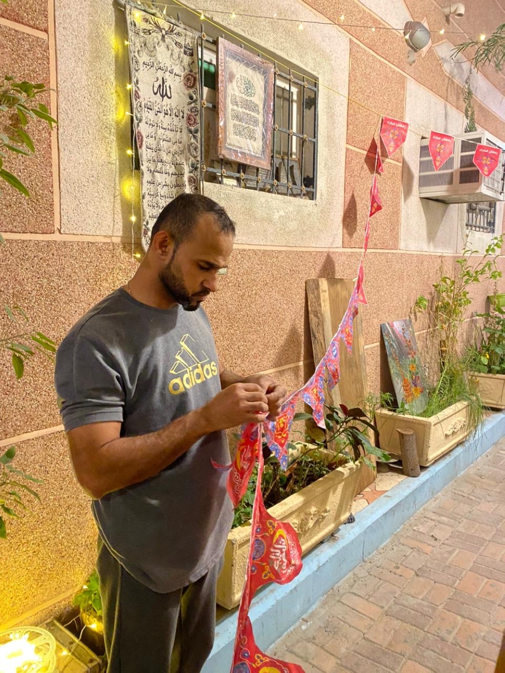 شاهد| 
