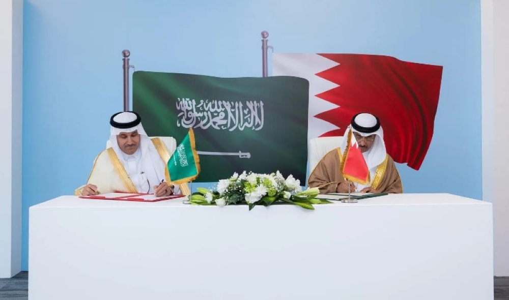 المملكة والبحرين توقعان مذكرتي تفاهم في مجال مستقبل النقل وصيانة وسلامة الطرق- واس