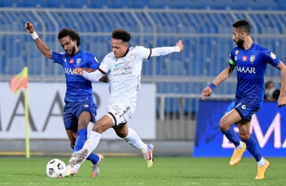 طرح تذاكر مباراة الشباب والهلال في دوري روشن