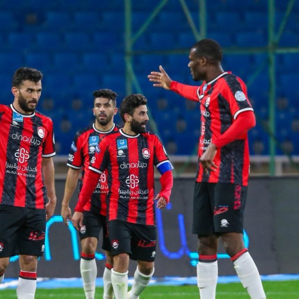 الرائد ينتفض بثلاثية في شباك الأخدود