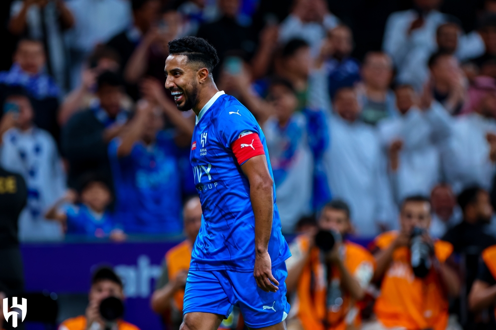 ماذا يفعل سالم الدوسري في الديربي أمام النصر؟