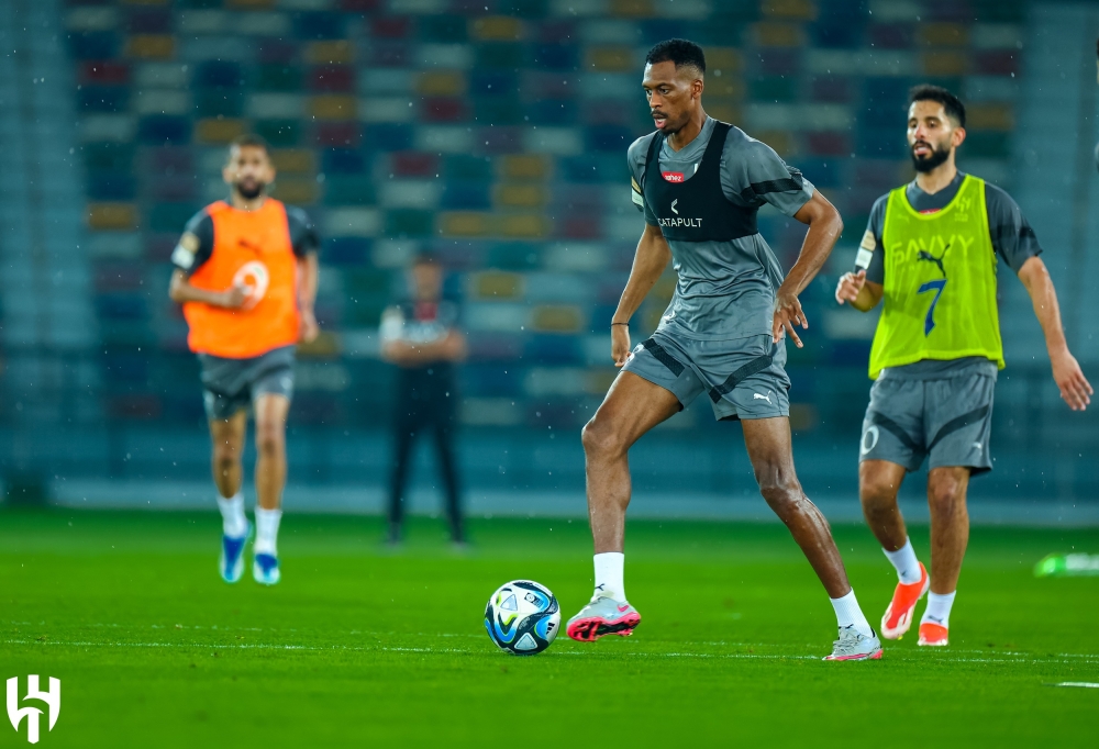 جيسوس يجهز الهلال لمواجهة الاتحاد بالتكتيك ومناورة