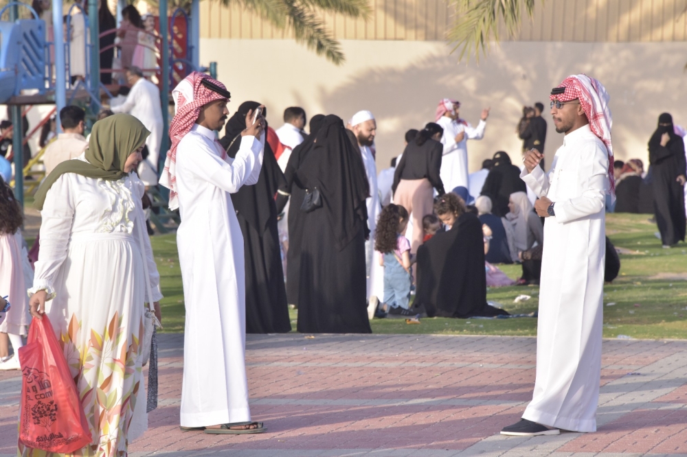 أجواء من الفرحة والسعادة - اليوم