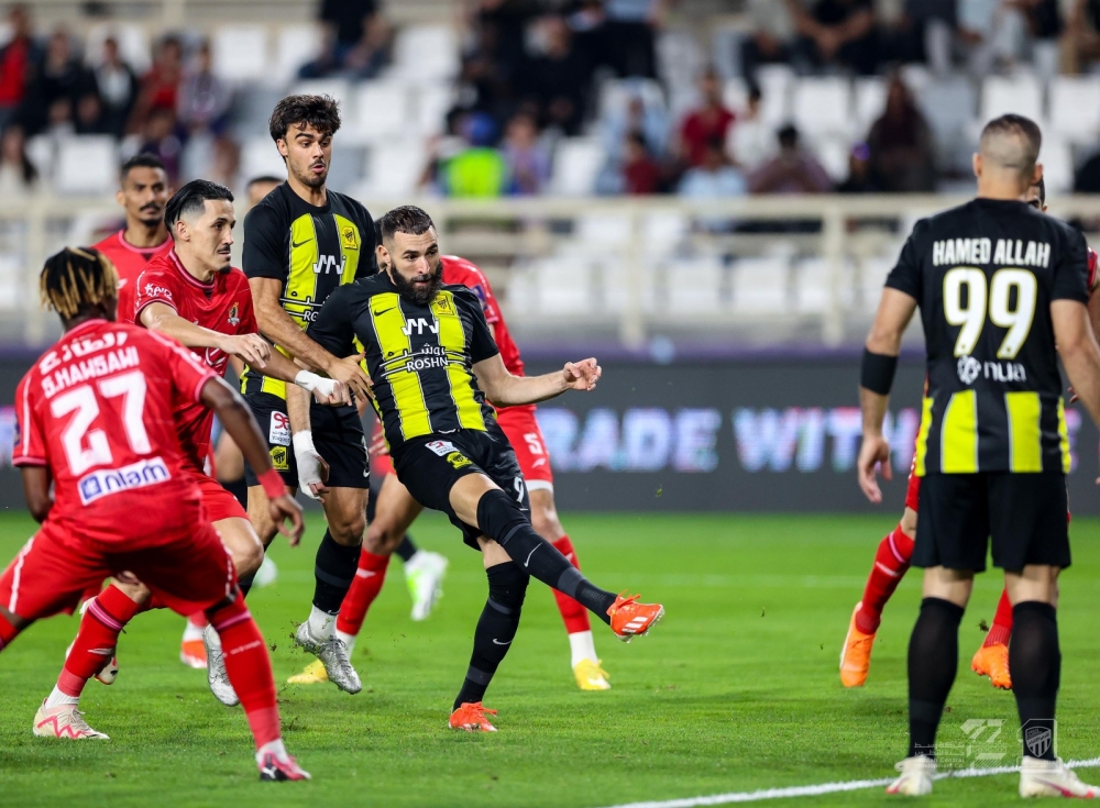 شقيق بنزيما ينتقد غاياردو: 'مافعله جريمة'