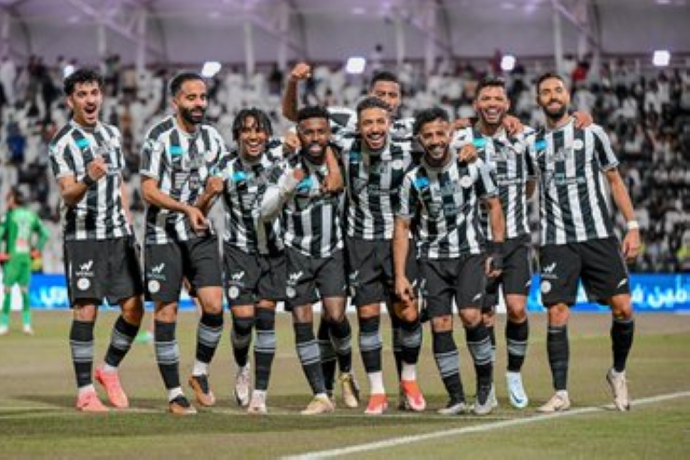الشباب يمطر شباك أبها بخماسية في دوري روشن
