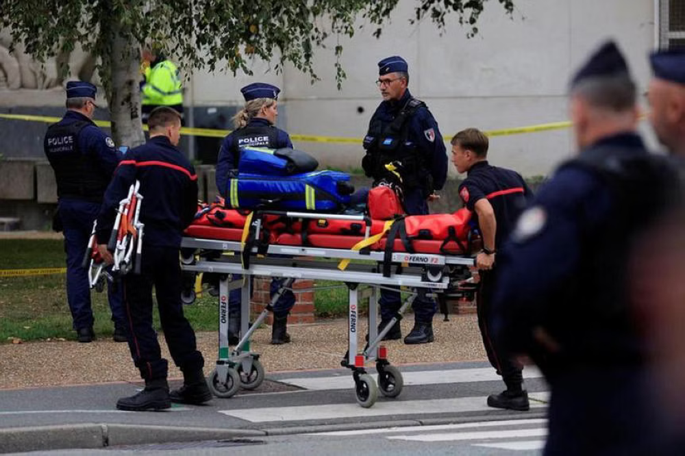 فرنسا.. إصابة تلميذتين بمدرسة ابتدائية في هجوم بسكين